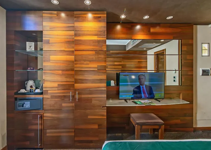 Otel Tritone Roma