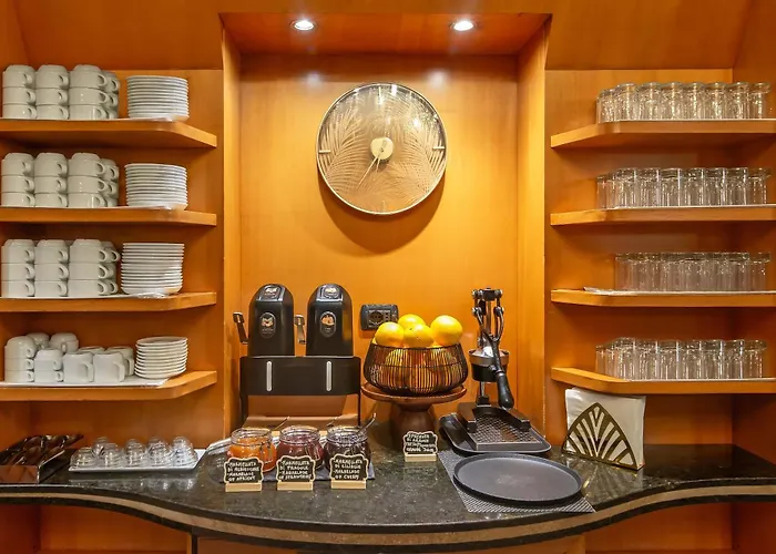 Tritone Otel Roma