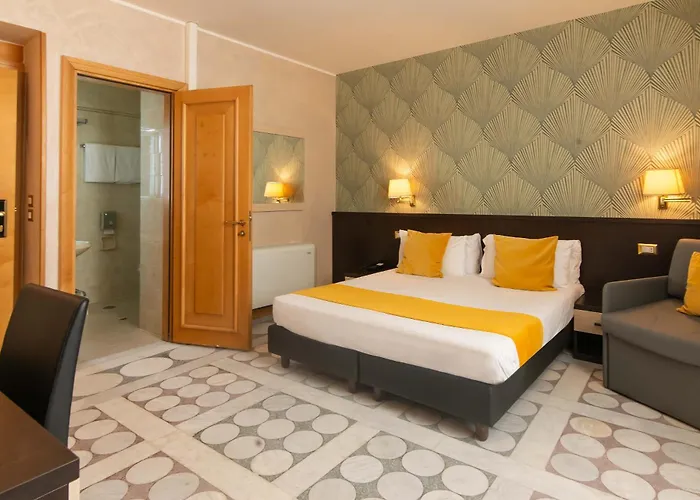 Tritone Otel 3*